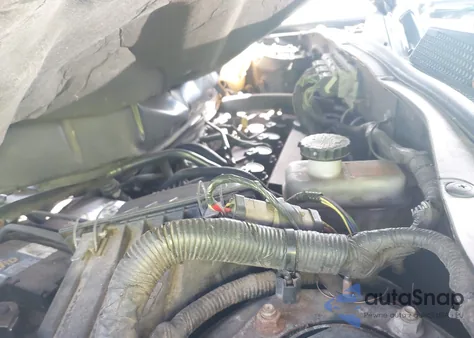 2010 Ford Escape Xlt from USA, damaged, VIN 1FMCU9D73AKC45860